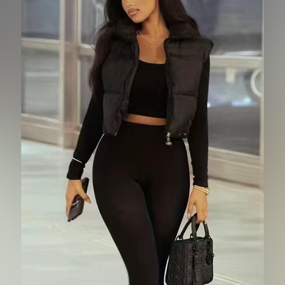 Cute Sleeveless Puffer Vest - Picture 2 of 8